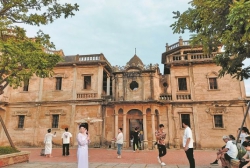 县域旅游热度飙升，小众目的地凸显独特魅力和风情  来泉州，一起“奔县”吧